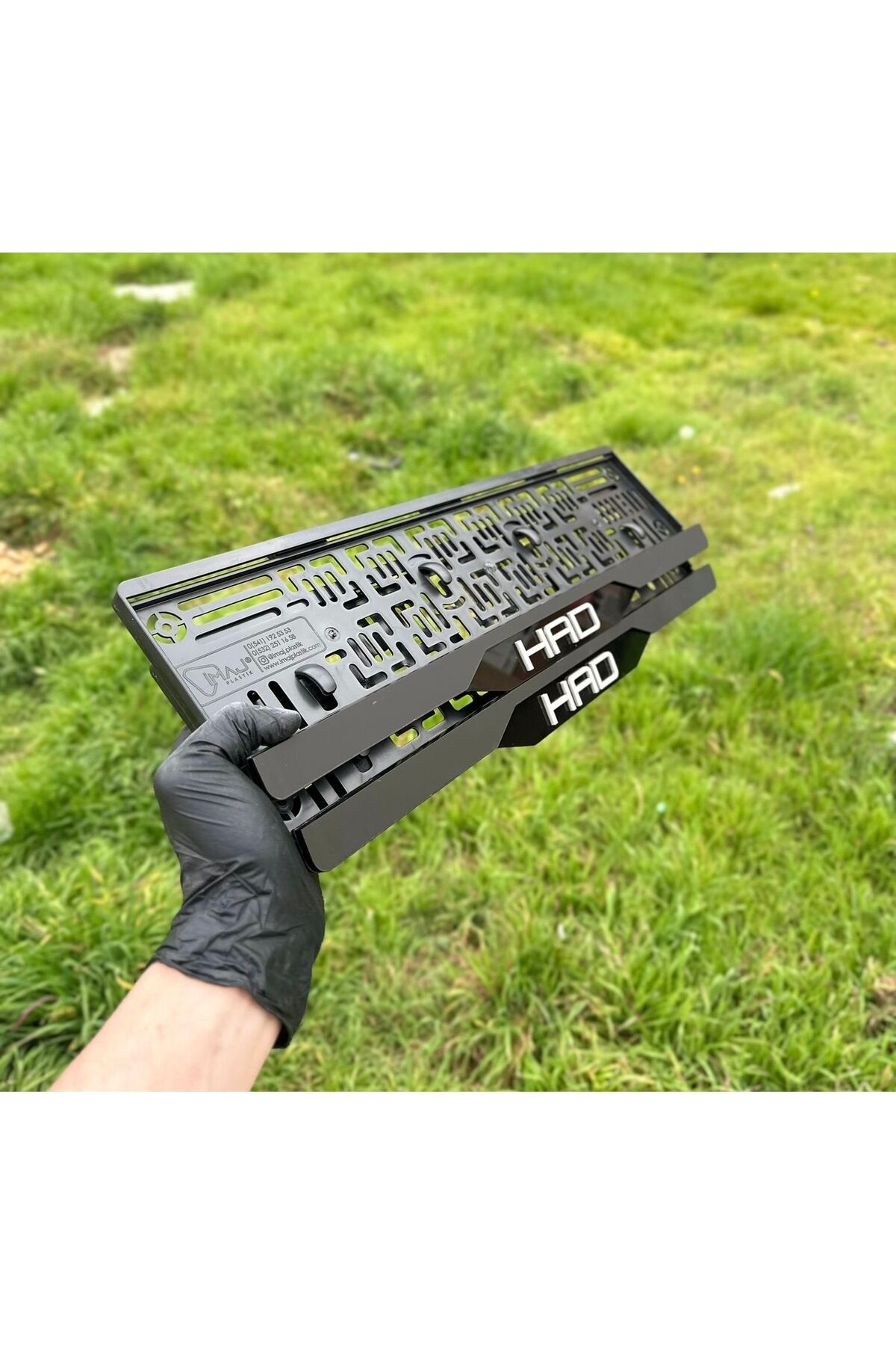 YENİ TREND ZARİF TASARIMI İLE İSİMLİ KİŞİYE ÖZEL PLEKSİ PLAKALIK 2 adet büyük( mat siyah )