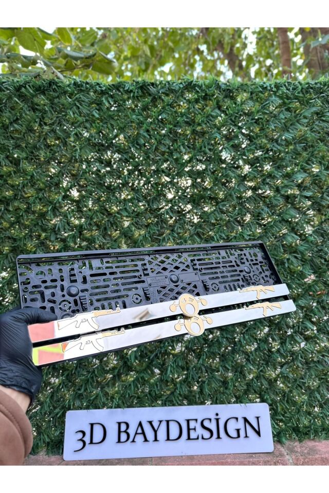 KULAK TIKAYAN EMOJİ ve Aak47 PLEKSİ PLAKALIK 2 ADET BÜYÜK