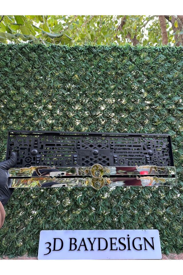 KULAK TIKAYAN EMOJİ ve Aak47 PLEKSİ PLAKALIK 2 ADET BÜYÜK