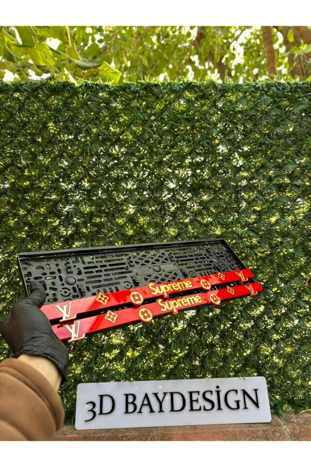 SUPREME PLEKSİ PLAKALIK 2 ADET BÜYÜK