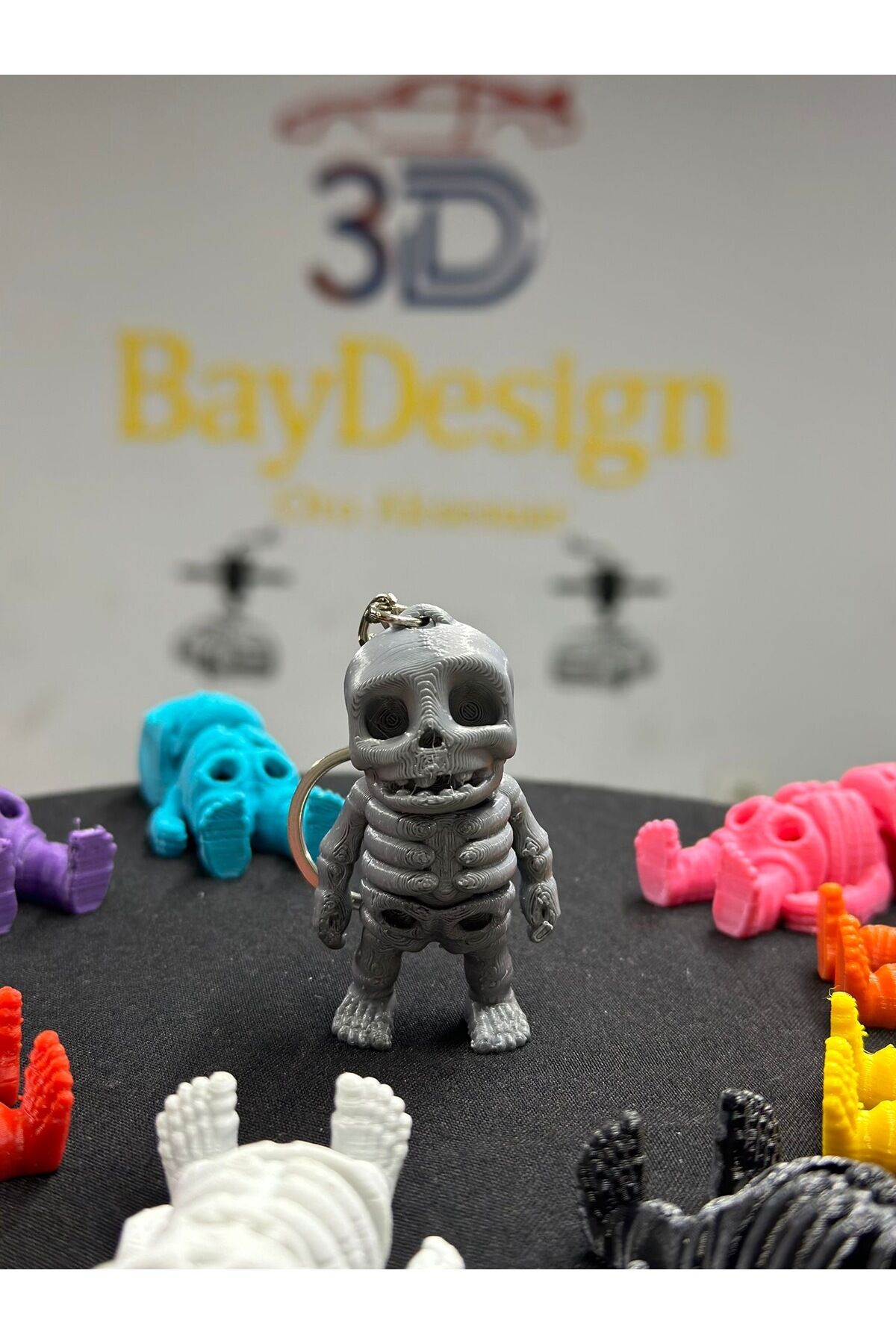 HAREKETLİ MİNİK İSKELET ANAHTARLIK (gri)