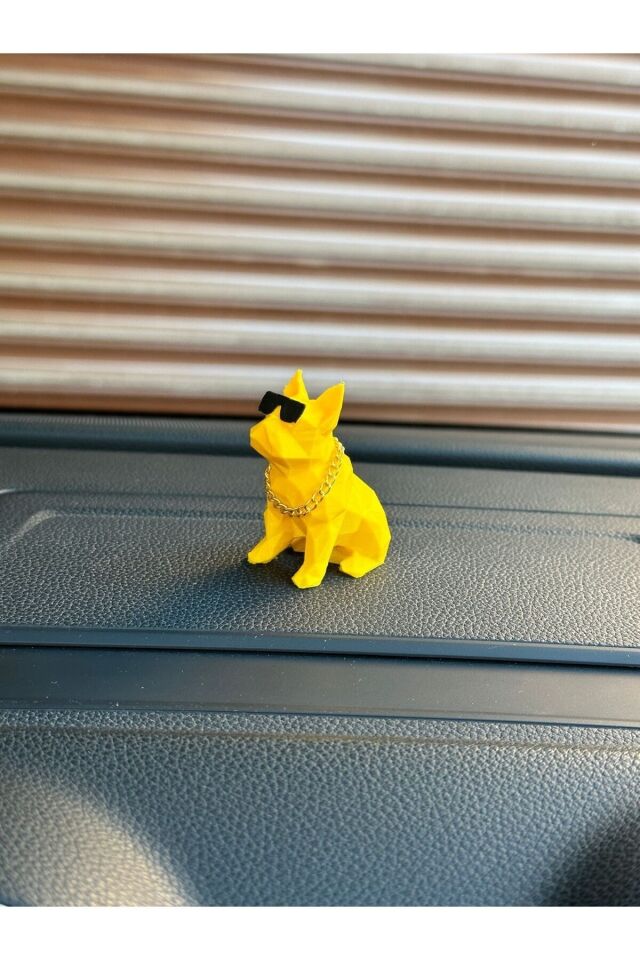 Altın zincirli pitbull torpido aksesuarı (SARI)