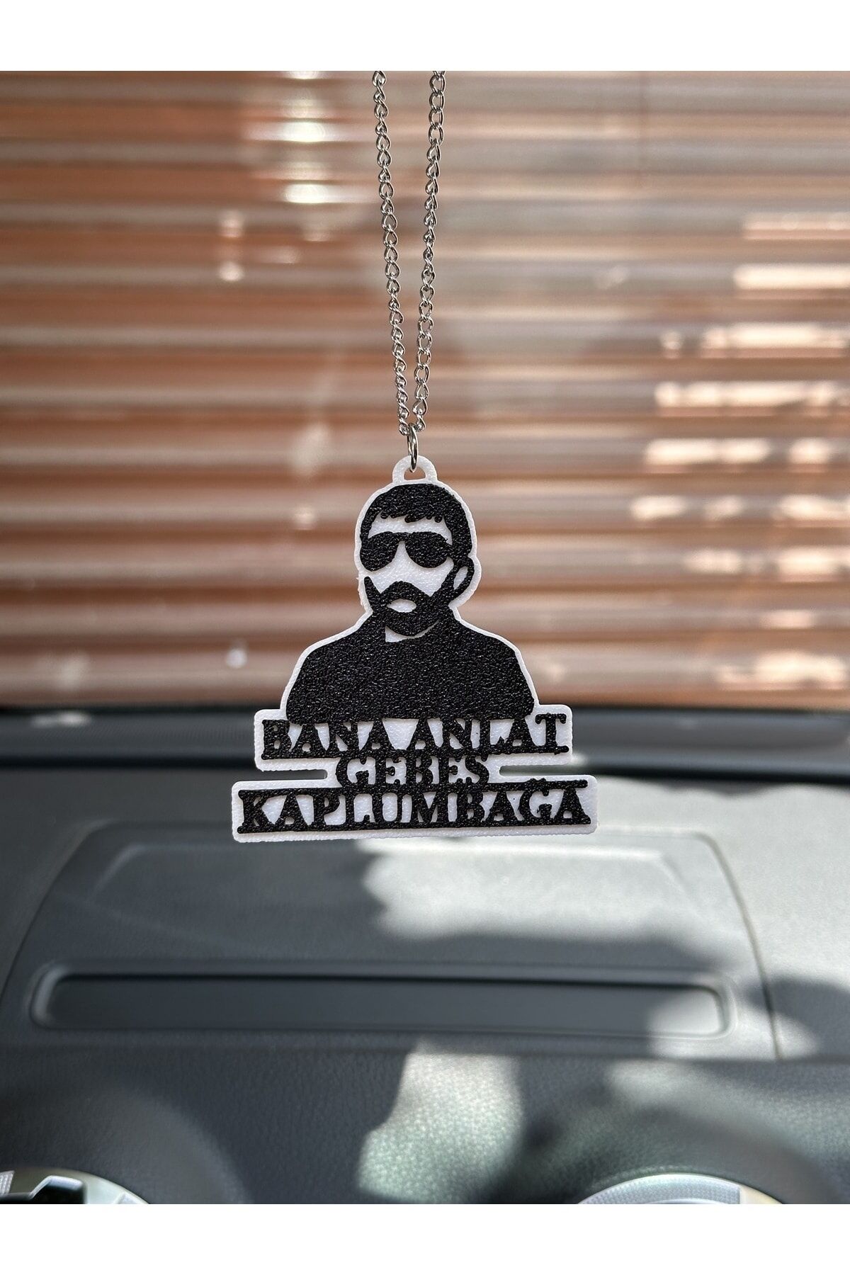 GEBEŞ KAPLUMBAĞ DİKİZ AYNA SÜSÜ (GEBEŞ KAPLUMBAĞA SİYAH BEYAZ )