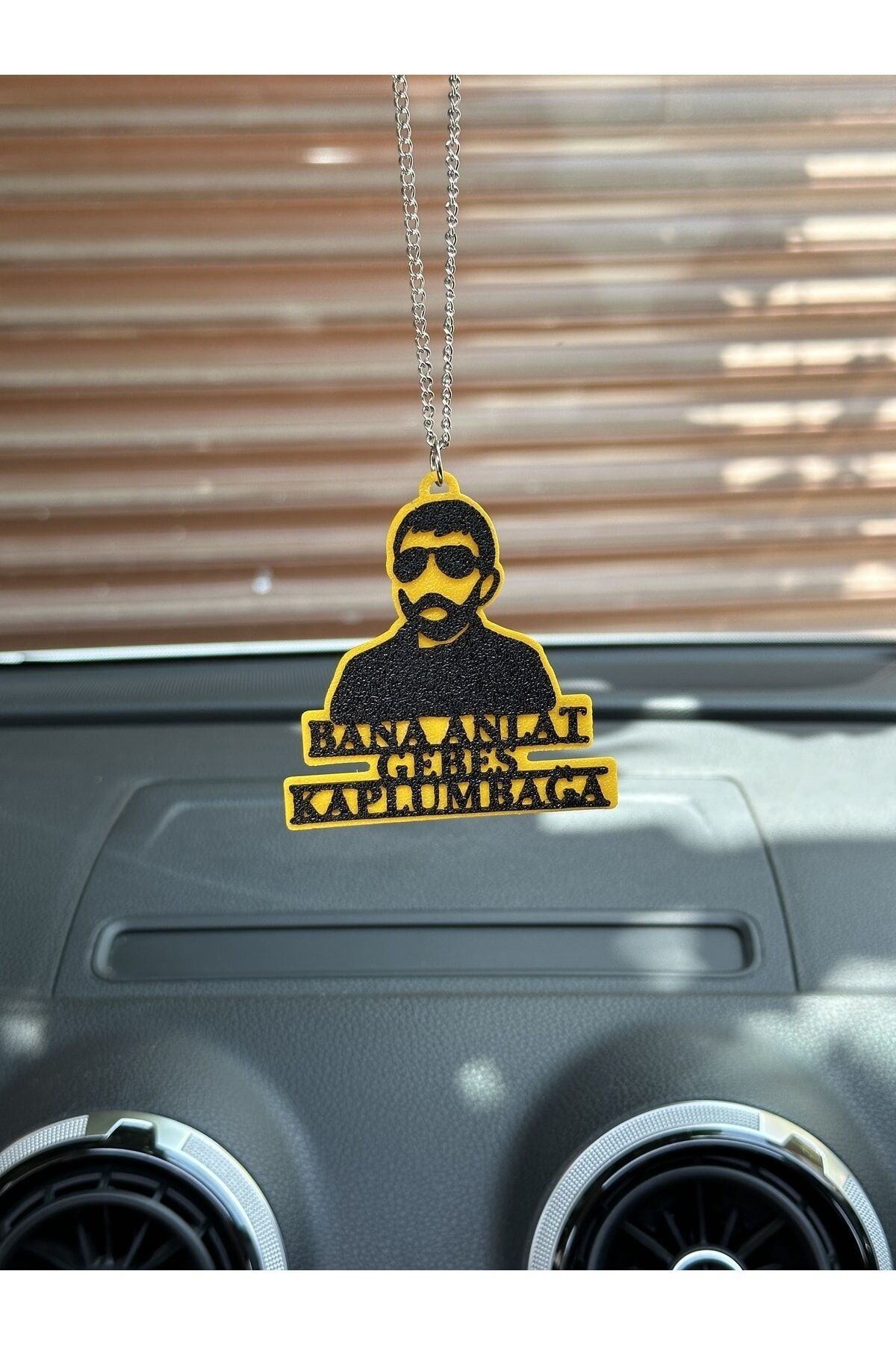 GEBEŞ KAPLUMBAĞ DİKİZ AYNA SÜSÜ (GEBEŞ KAPLUMBAĞA SİYAH SARI)