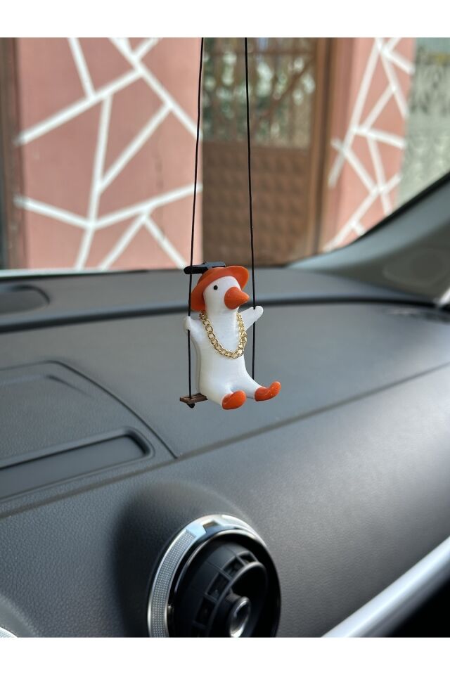 Altın Zincirli Sallanan Şapkalı Ördek Yeni Trend Dikiz Ayna Süsü (beyaz Turuncu )