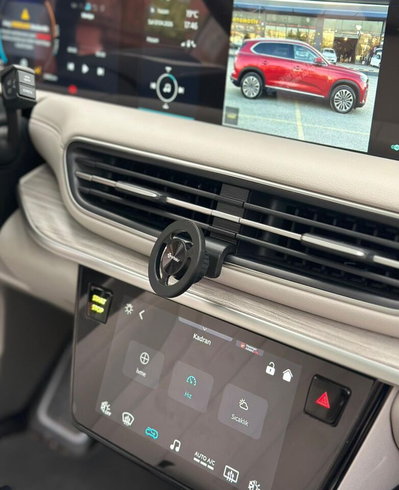 Togg T10X ve T10F Uyumlu Manyetik Telefon Tutucu (2025 sonrası İçin)