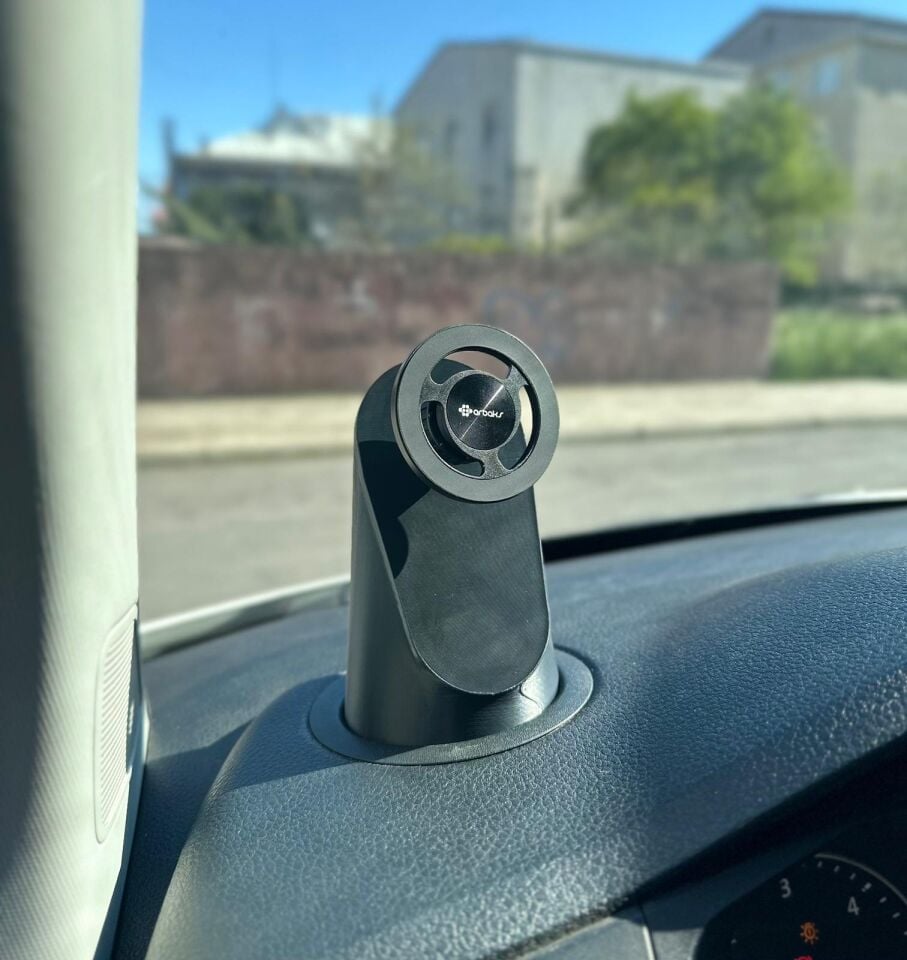 Volkswagen Transporter T6 ve T6.1 (Makkajlı) Kasa İçin MagSafe Telefon Tutucu