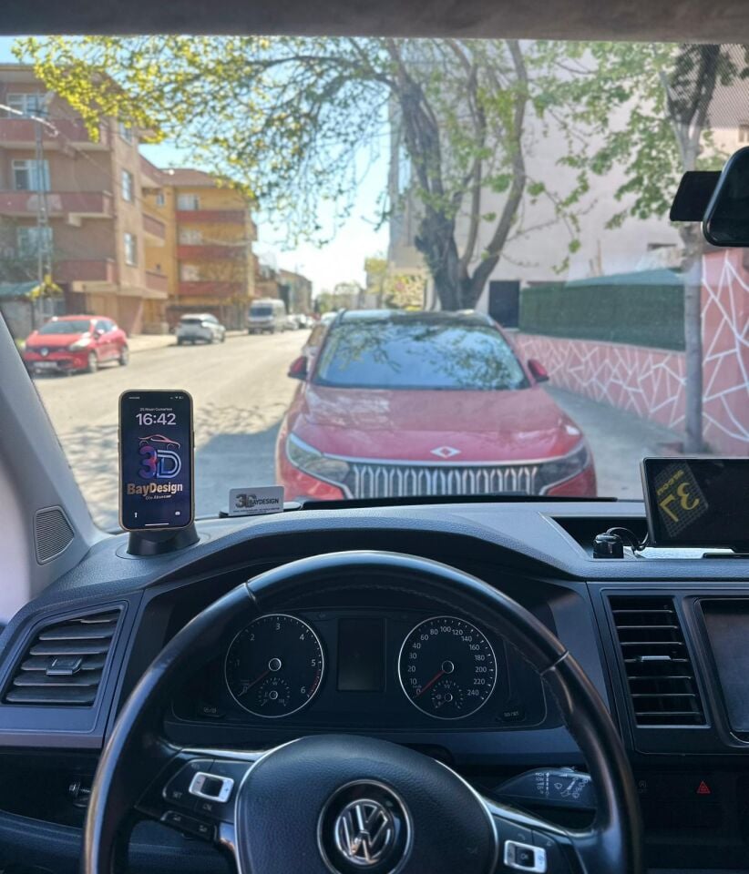 Volkswagen Transporter T6 ve T6.1 (Makkajlı) Kasa İçin MagSafe Telefon Tutucu