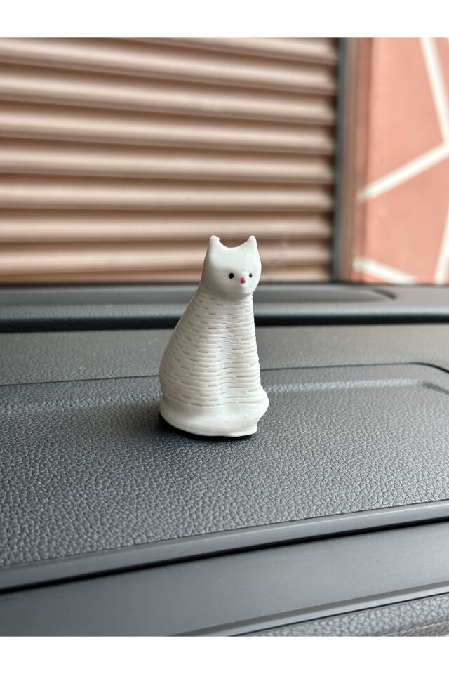 Yeni Trend Sallanan Kedi Torpido Aksesuarı (beyaz)