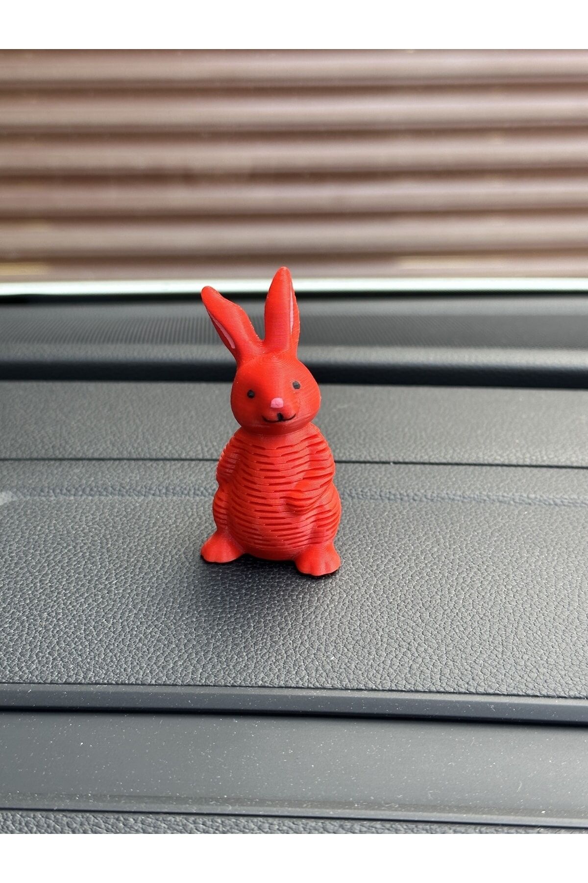 Yeni Trend Sallanan Tavşan Torpido Aksesuarı (kırmızı)