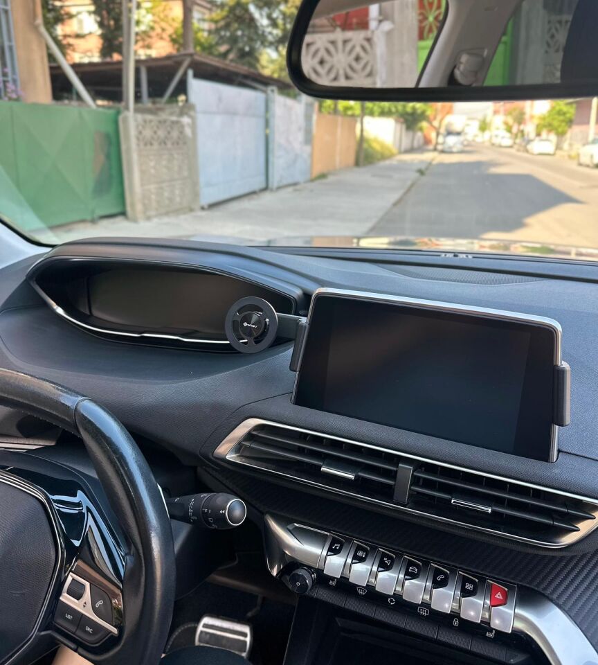 Peugeot 3008-5008 Ekrana Geçme 2016-2023 Magsafe Telefon Tutucu (Düz Ekranlı Gt Modele Uymaz)