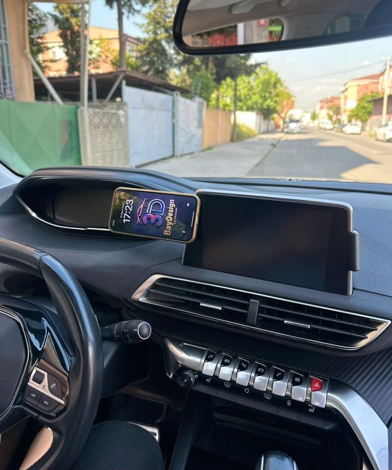 Peugeot 3008-5008 Ekrana Geçme 2016-2023 Magsafe Telefon Tutucu (Düz Ekranlı Gt Modele Uymaz)