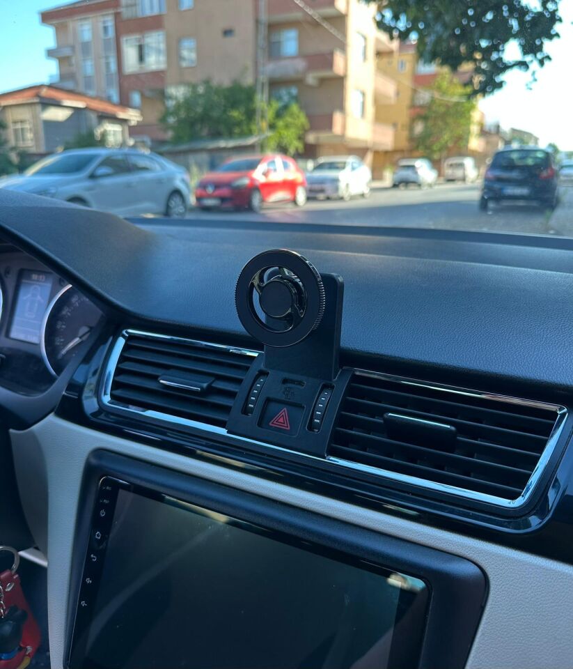 Skoda Rapid Seat Toledo (İkiz Kasa) Magsafe Telefon Tutucu
