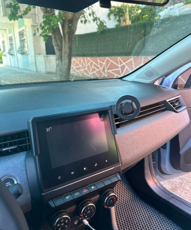 Renault Clio 5-5.5 Ekranlı Modeller İçin Magsafe Telefon Tutucu