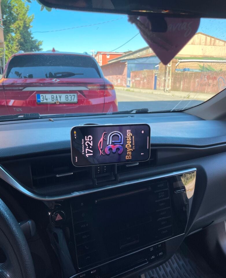 Toyota Auris (2016-2018) Magsafe Telefon Tutucu