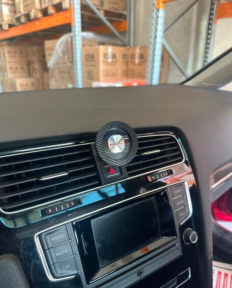 Volkswagen Golf 7-7.5 Magsafe Telefon Tutucu