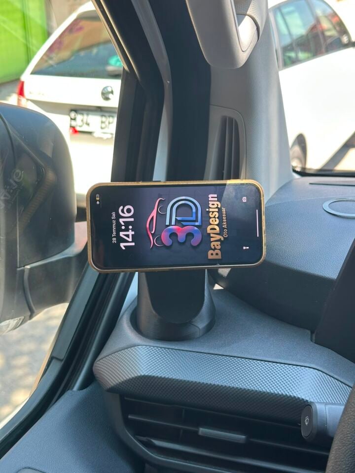 Ford Tourneo ve Transit Custom Magsafe Telefon Tutucu (2023 Model Sonrası Yeni Kasa İçin)