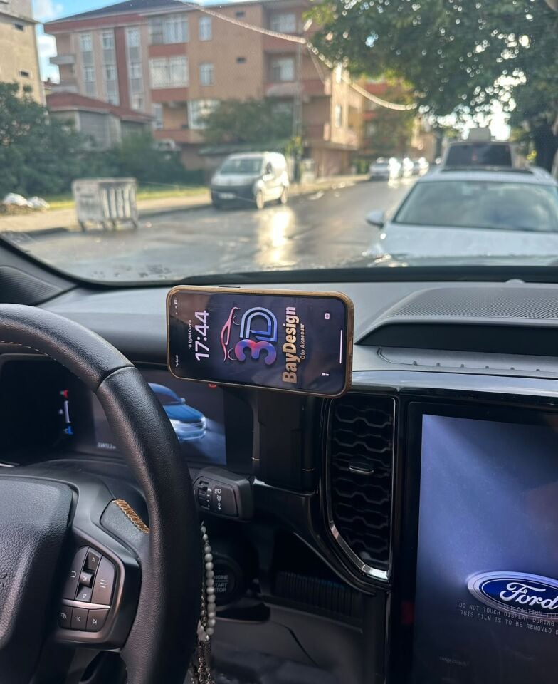 Ford Ranger 2023 Sonrası İçin Magsafe Telefon Tutucu