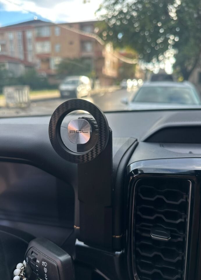 Ford Ranger 2023 Sonrası İçin Magsafe Telefon Tutucu