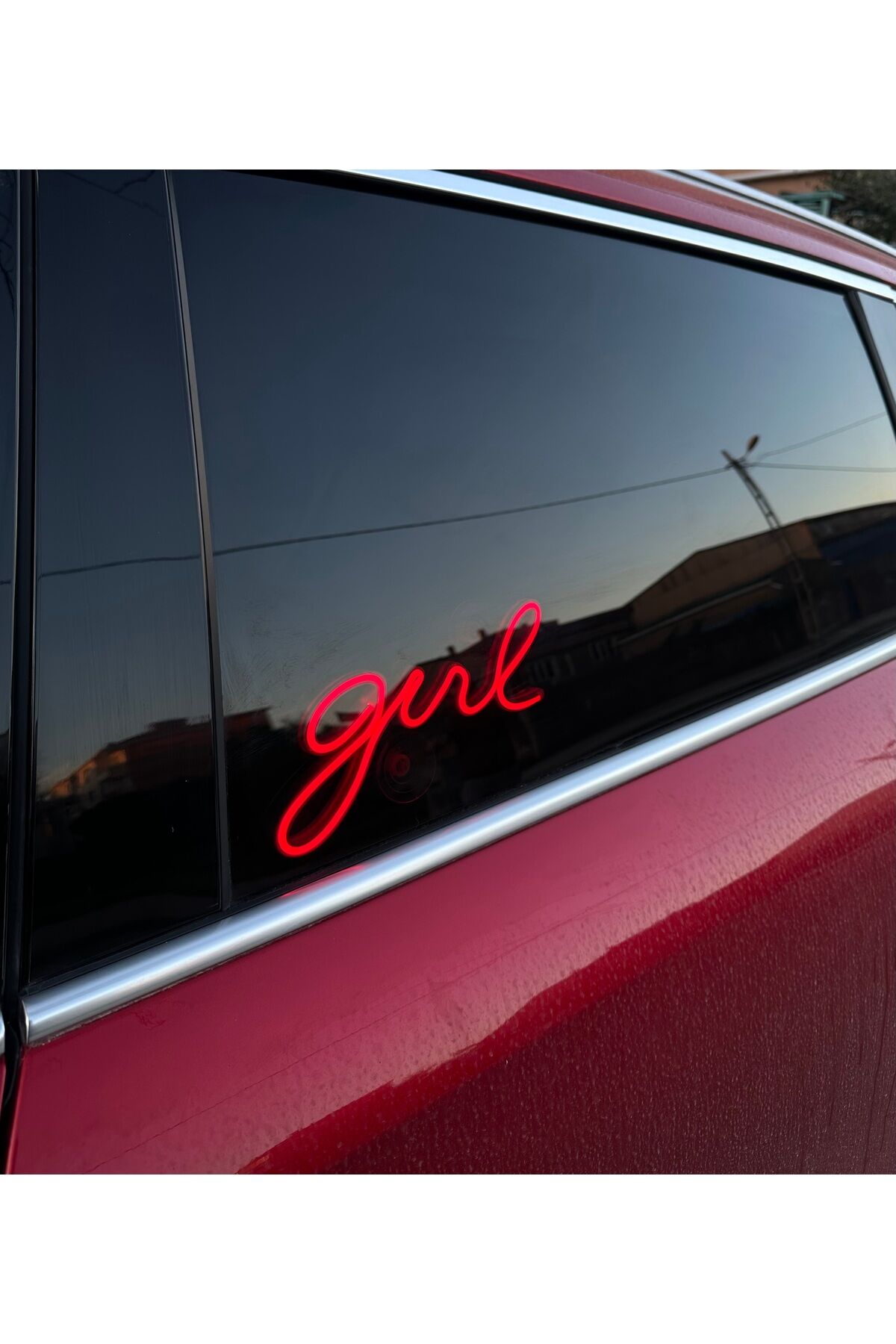 Araç içi neon led ışıklı dekor GIRL (12 volt vantuzlu KIRMIZI )