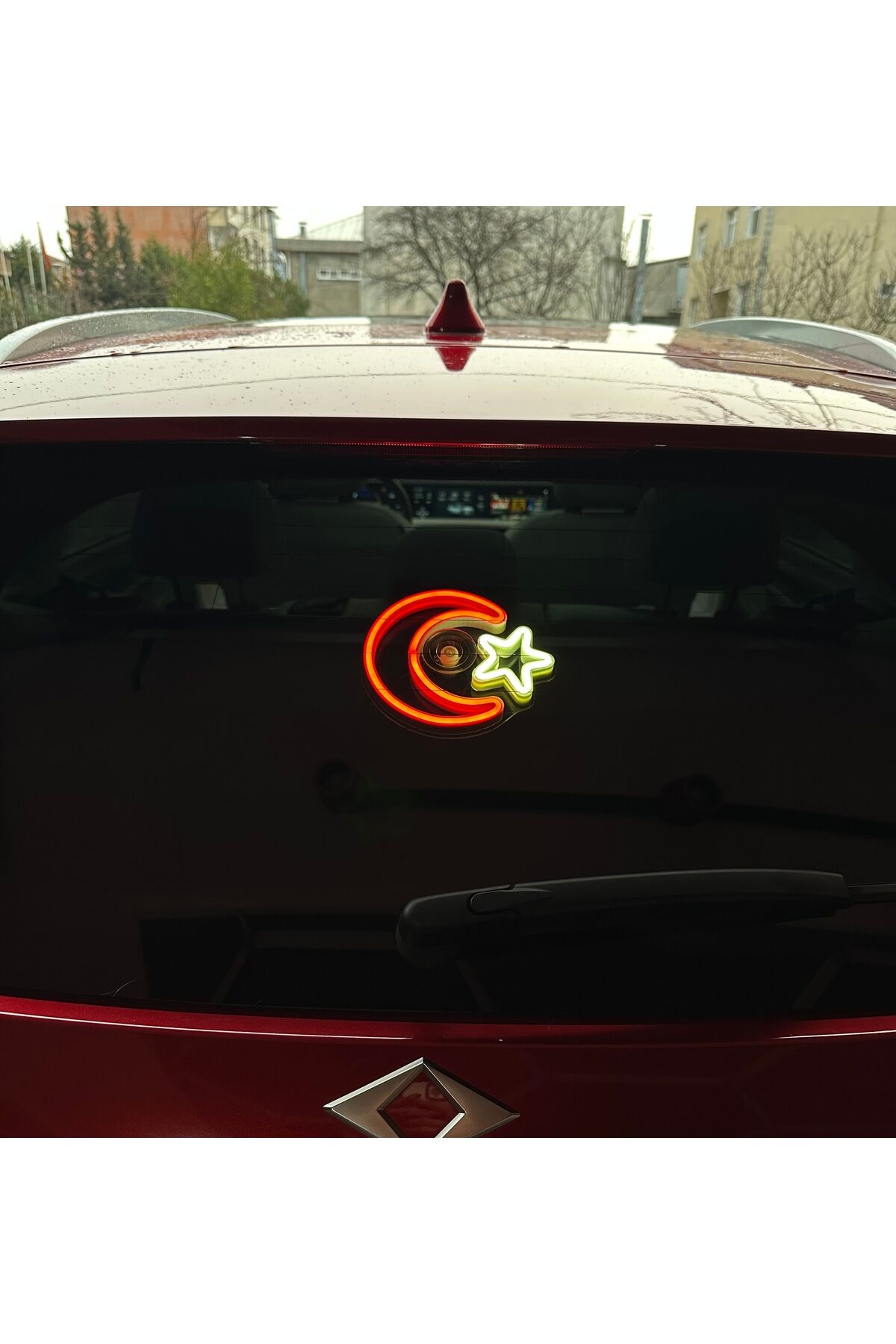 Araç içi neon led ışıklı dekor TÜRK BAYRAĞI (12 volt vantuzlu KIRMIZI BEYAZ )