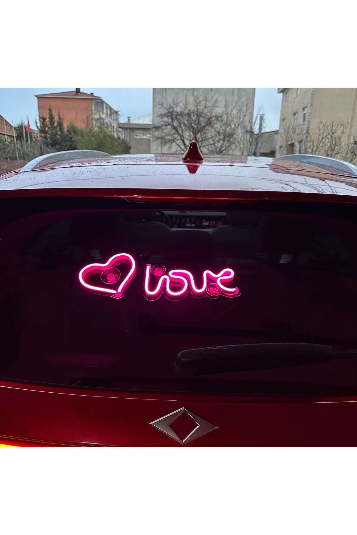 Araç içi neon led ışıklı dekor LOVE KALP (12 volt vantuzlu PEMBE )
