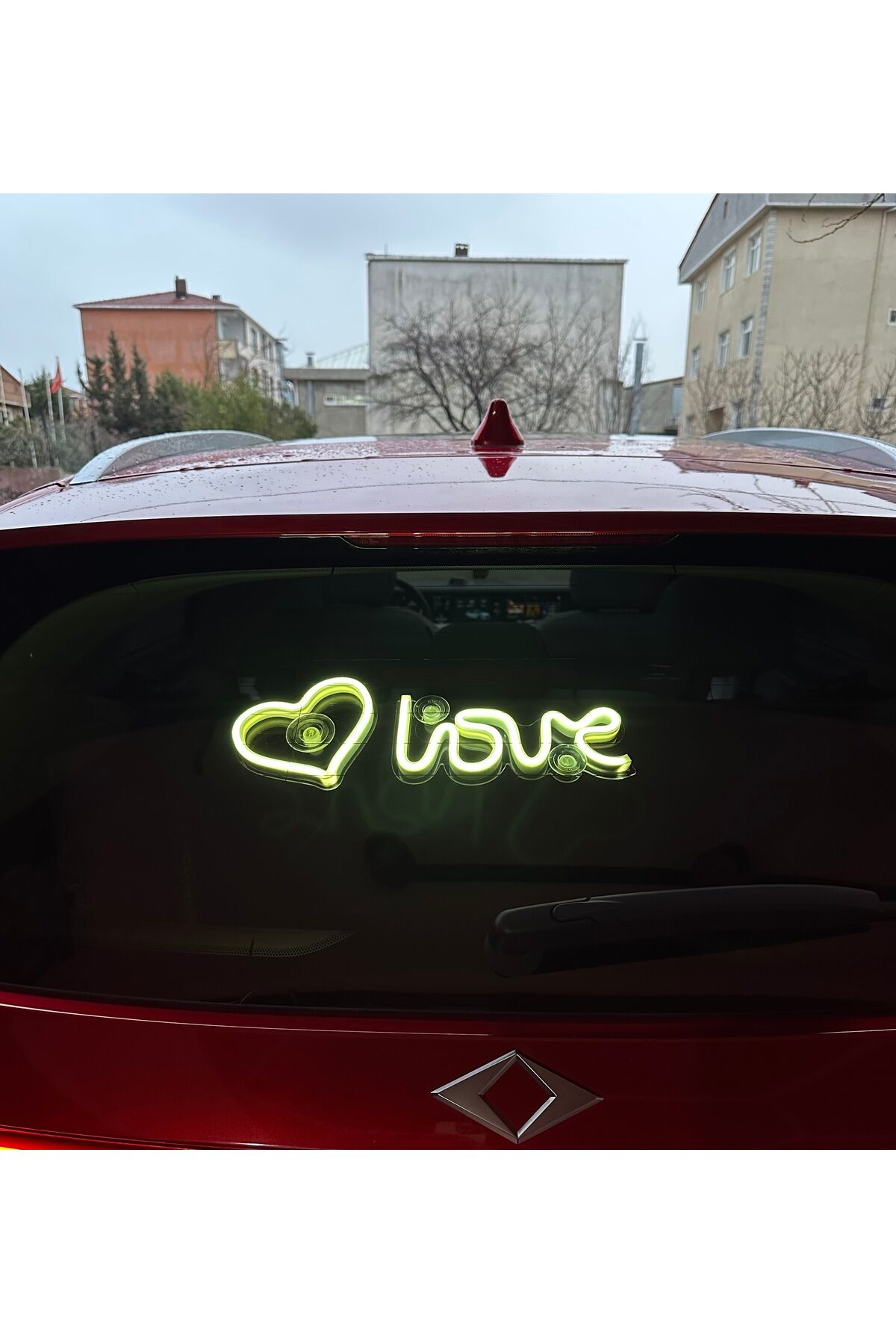 Araç içi neon led ışıklı dekor LOVE KALP (12 volt vantuzlu BEYAZ )