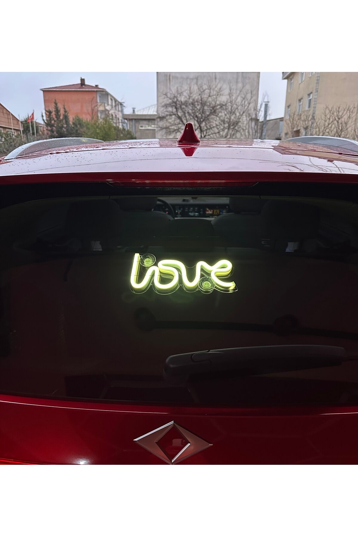 Araç içi neon led ışıklı dekor LOVE (12 volt vantuzlu BEYAZ )