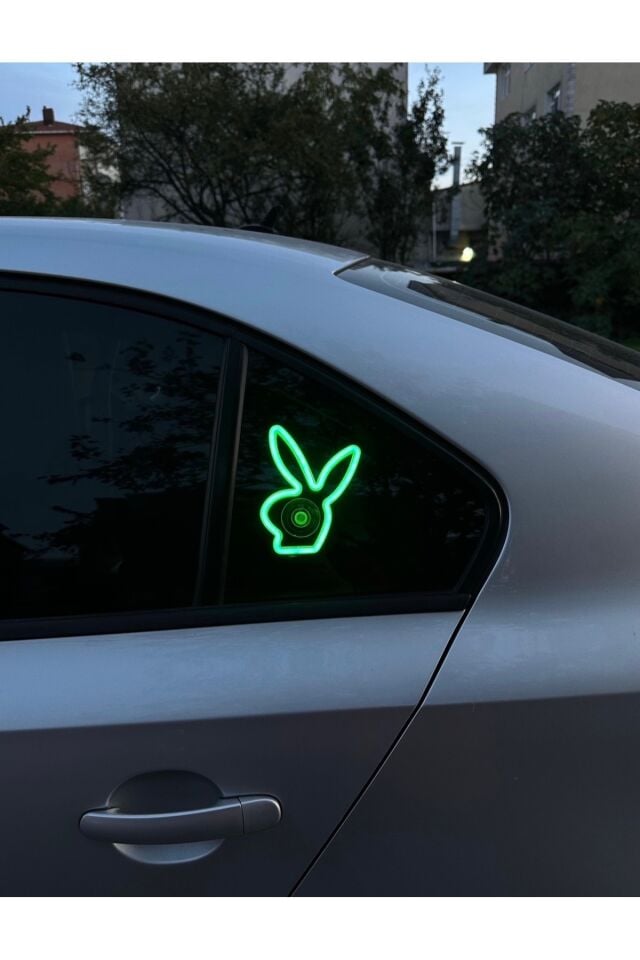 Araç içi neon led ışıklı dekor PLAYBOY (12 volt vantuzlu YEŞİL)