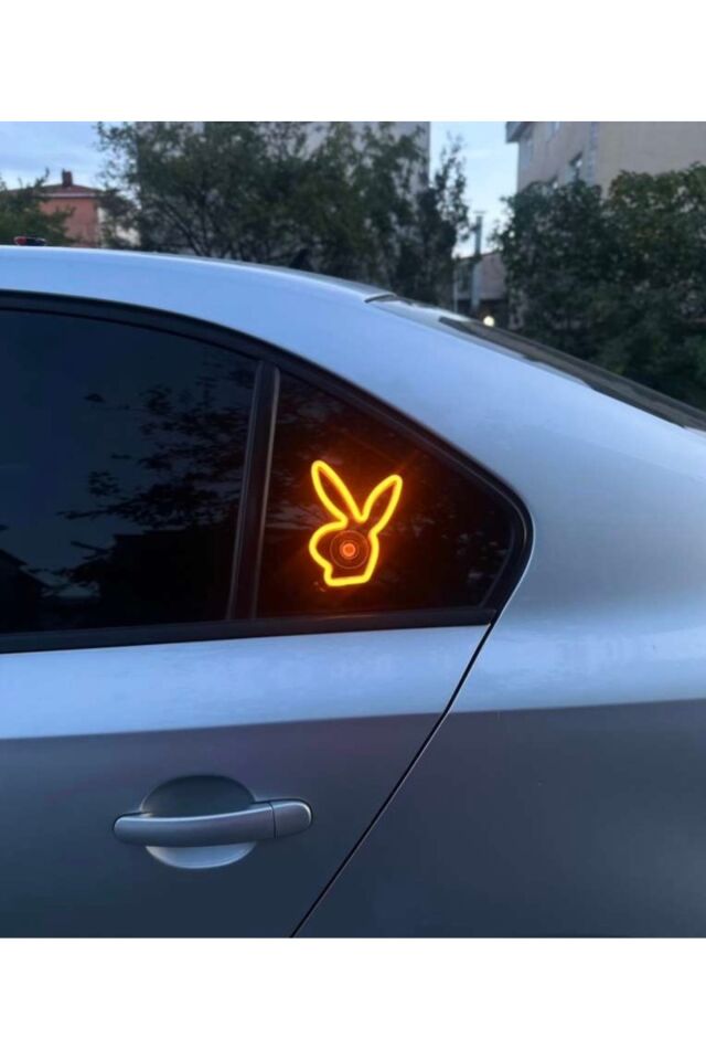 Araç içi neon led ışıklı dekor PLAYBOY (12 volt vantuzlu AMBER SARI )