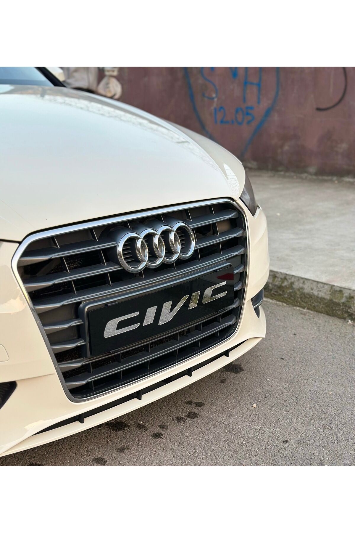 Cıvıc Uyumlu Pleksi Dekor Plaka  (Siyah Krom )