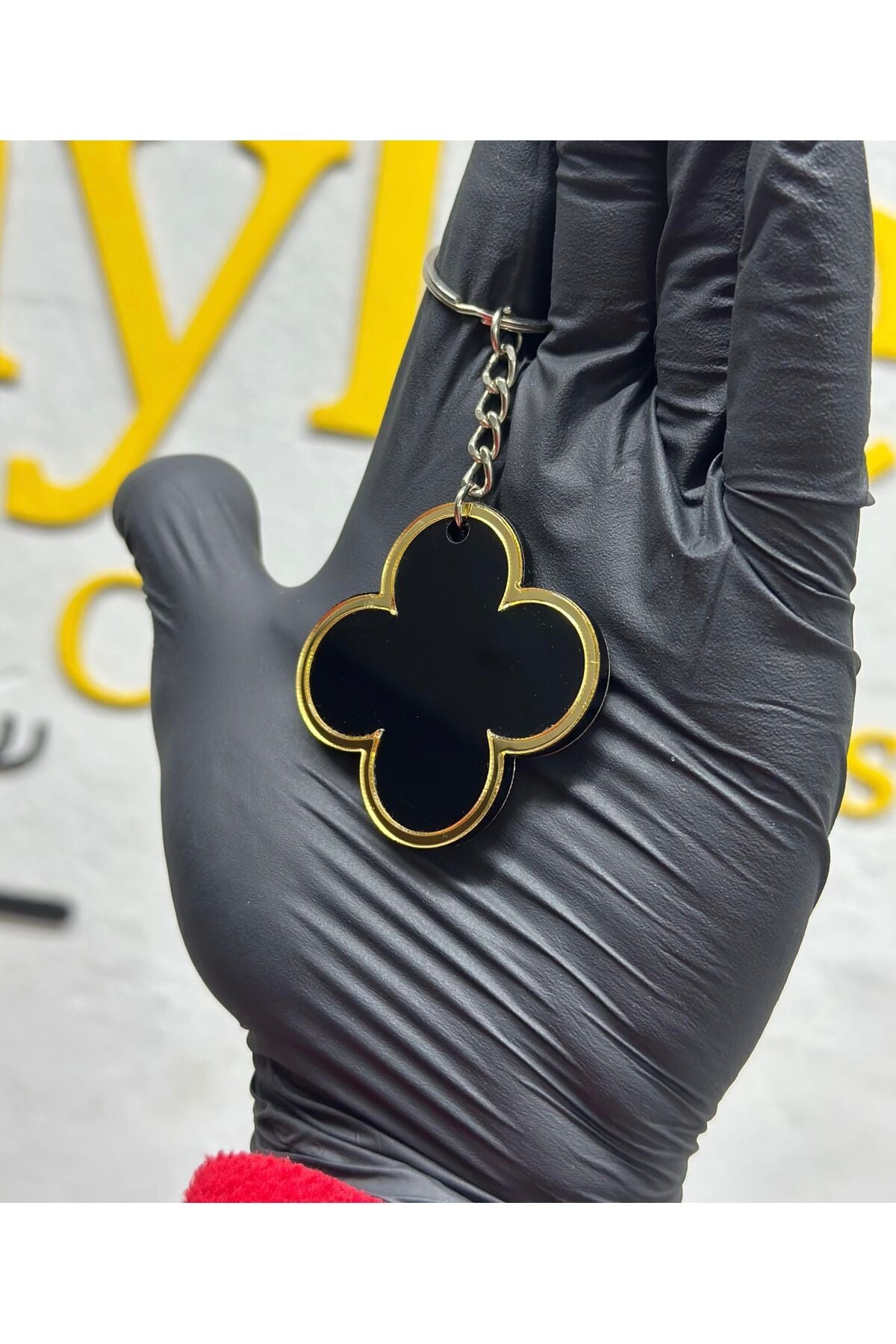 Yonca Anahtarlık(Siyah-Gold)