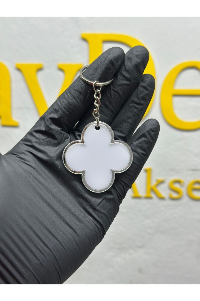 Yonca Anahtarlık(Beyaz-Krom)