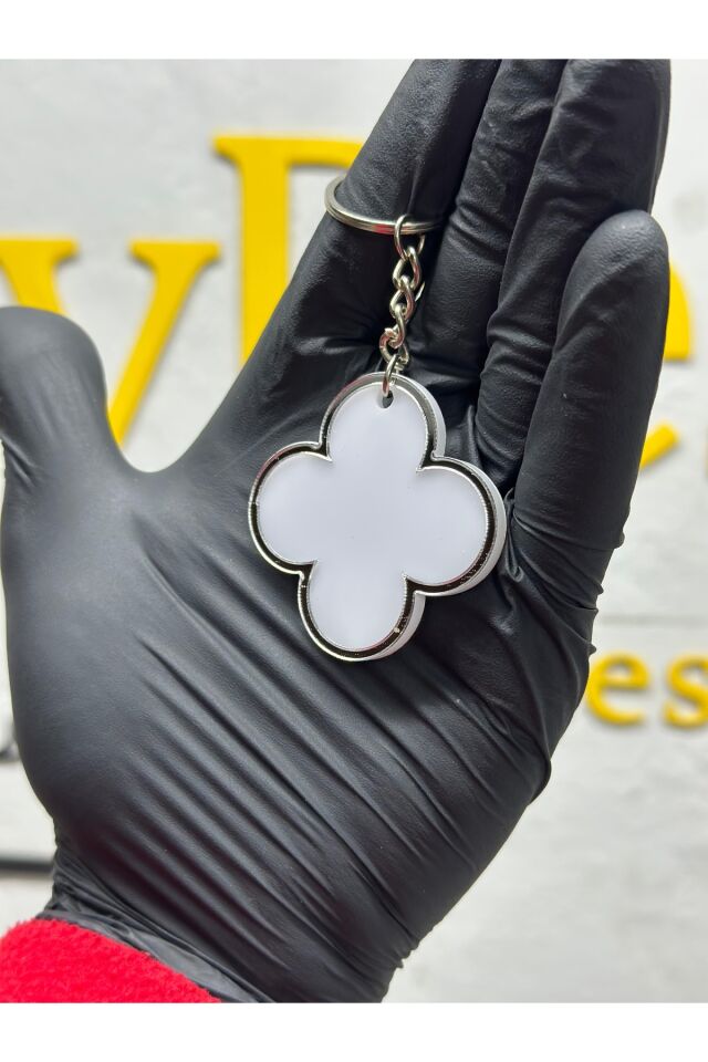 Yonca Anahtarlık(Beyaz-Krom)