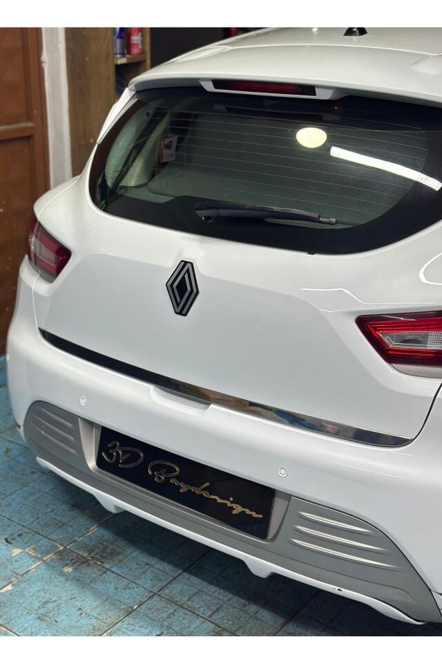Clio 4 Yeni  Arka Amblem (Ortası Dolu)