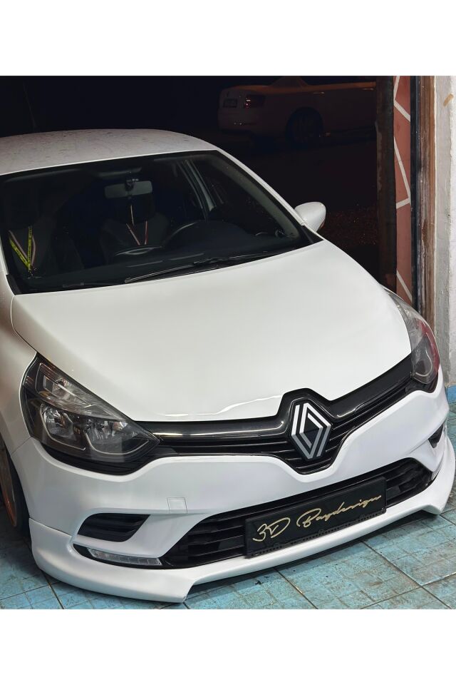 Clio 4 Yeni Ön Amblem (Ortası Dolu)