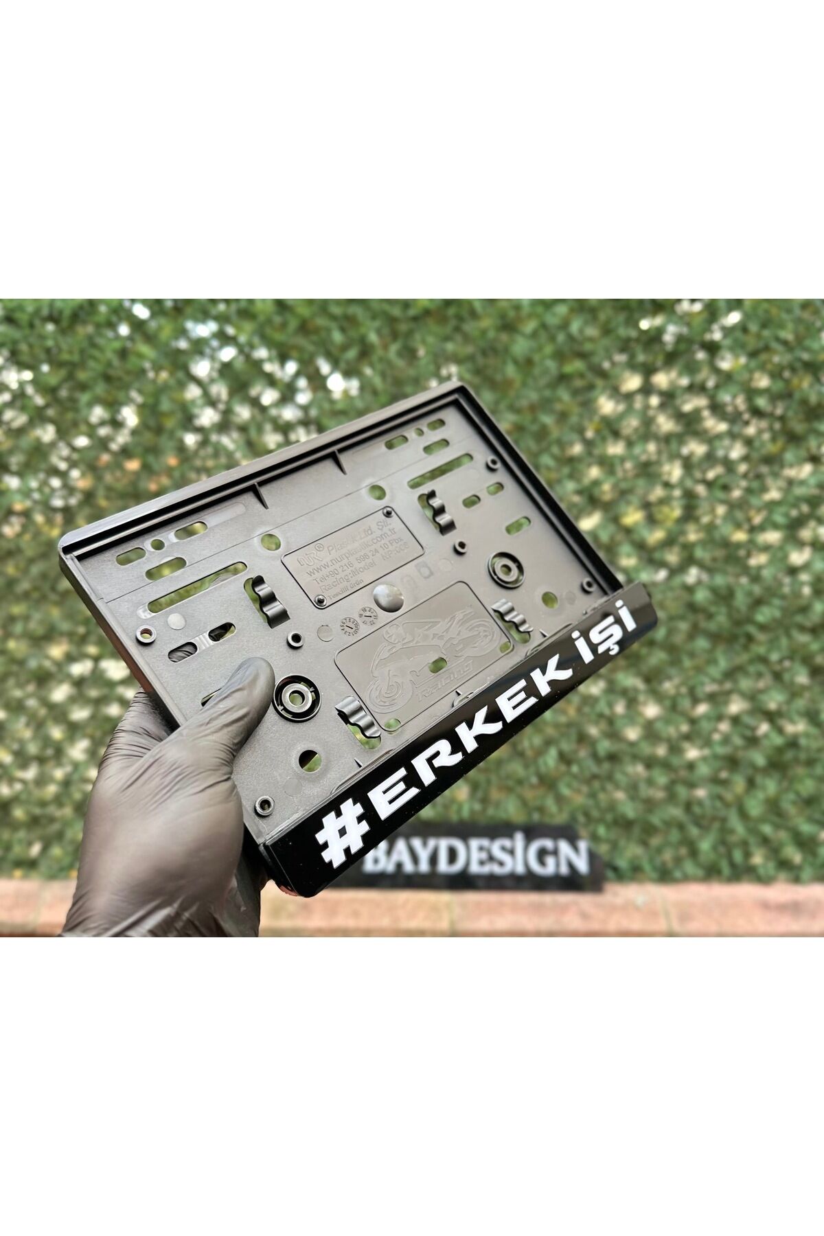 Erkeki?şi? Motosiklet Plakalığı