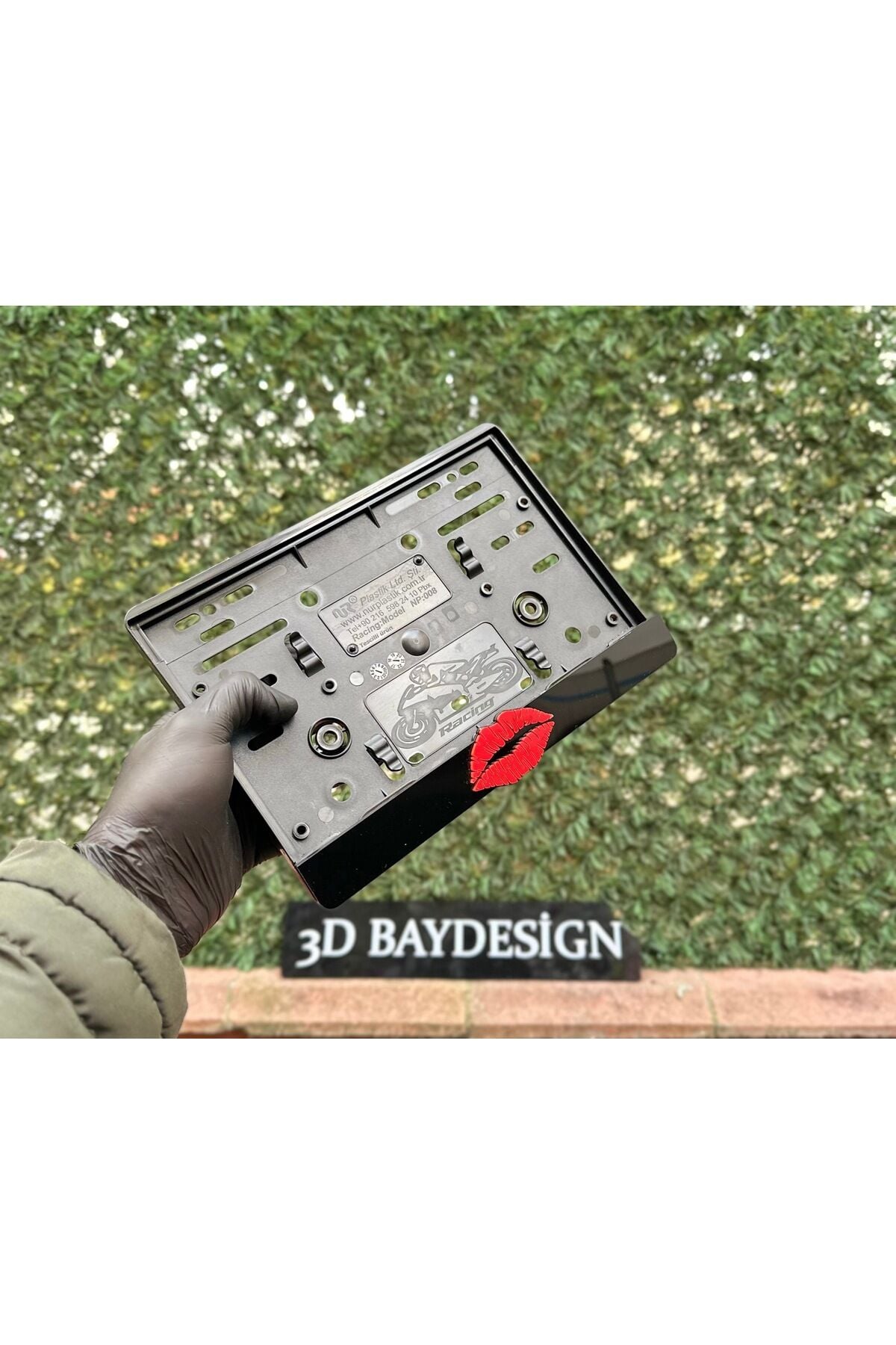 Öpücük Motorsiklet Plakalığı Siyah Kırmızı