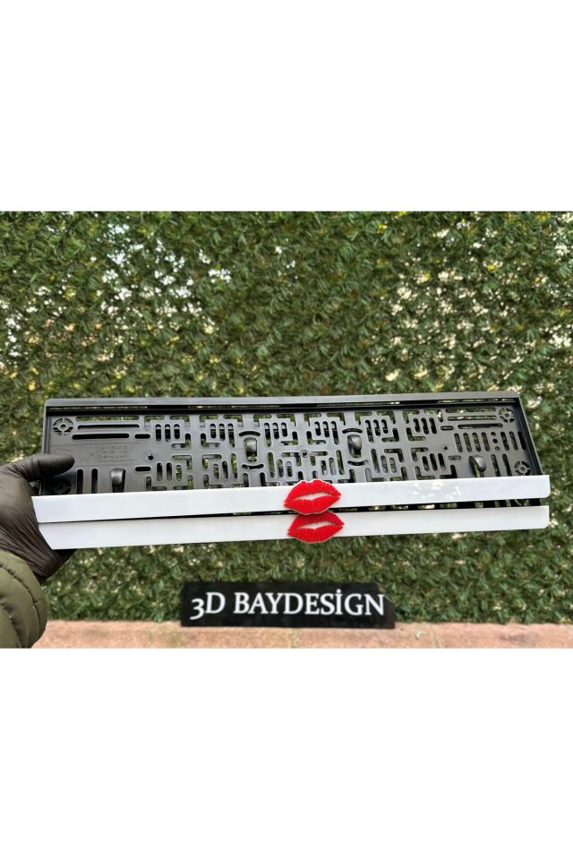 ÖPÜCÜK Pleksi Plakalık (2 Adet Büyük)