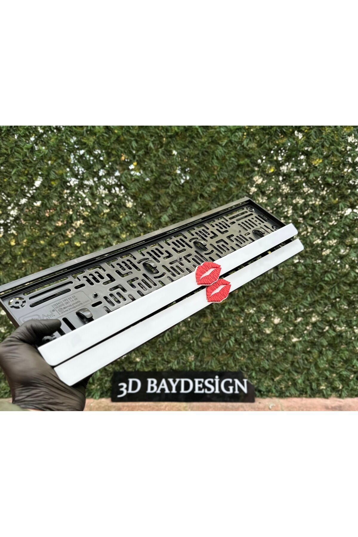 ÖPÜCÜK Pleksi Plakalık (2 Adet Büyük)