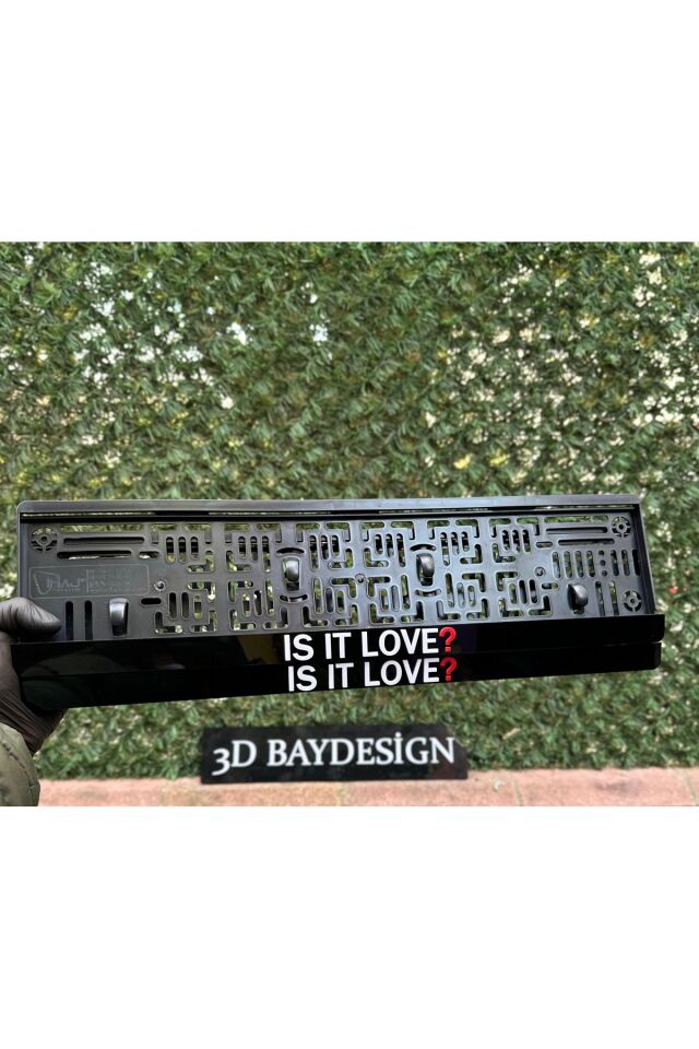 IS IT LOVE ? Pleksi Plakalık (2 Adet Büyük)
