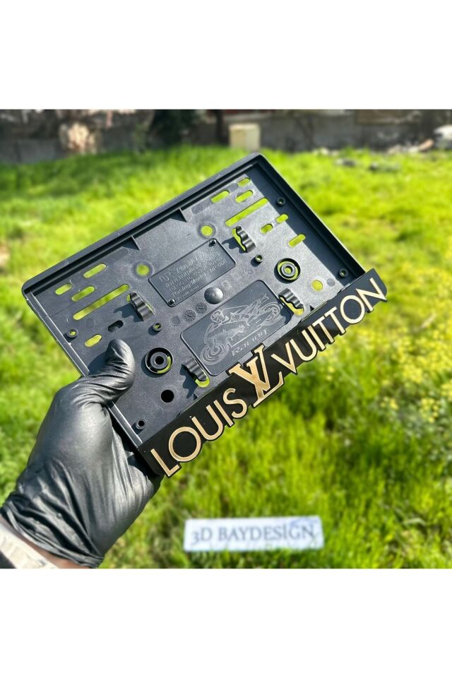 Louis Vuttion Motorsiklet Plakalığı(SİYAH-GOLD)