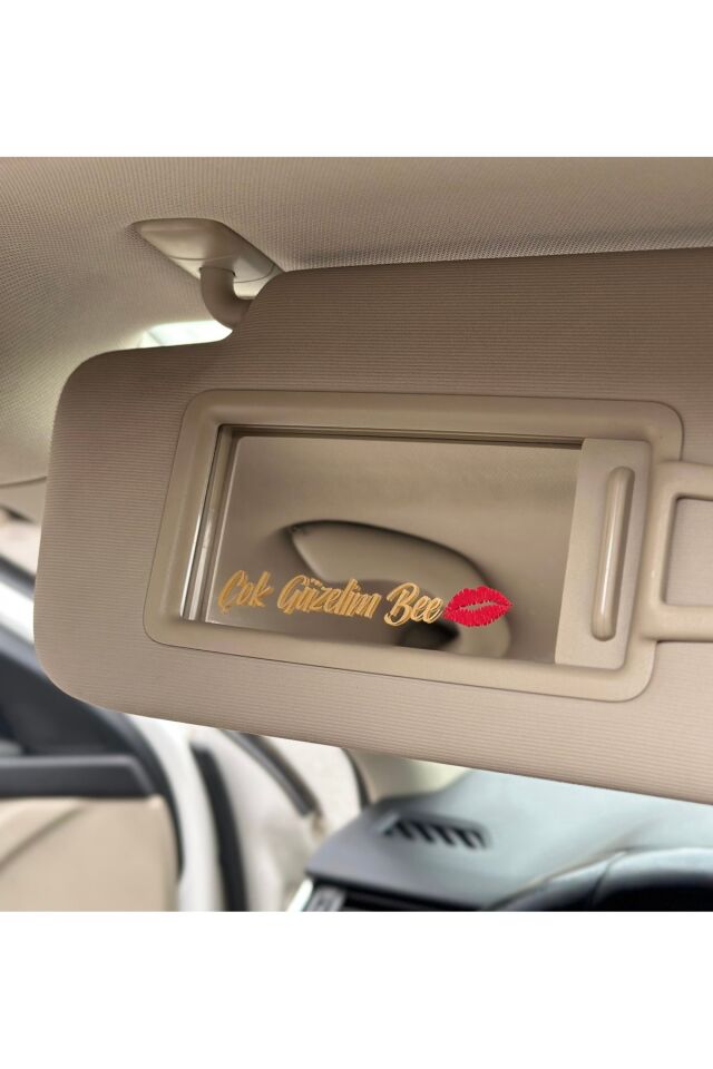 Çok Güzelim Bee Oto Makkaj Aynası Sticker (9x1.2cm)(Gold-Kırmızı)