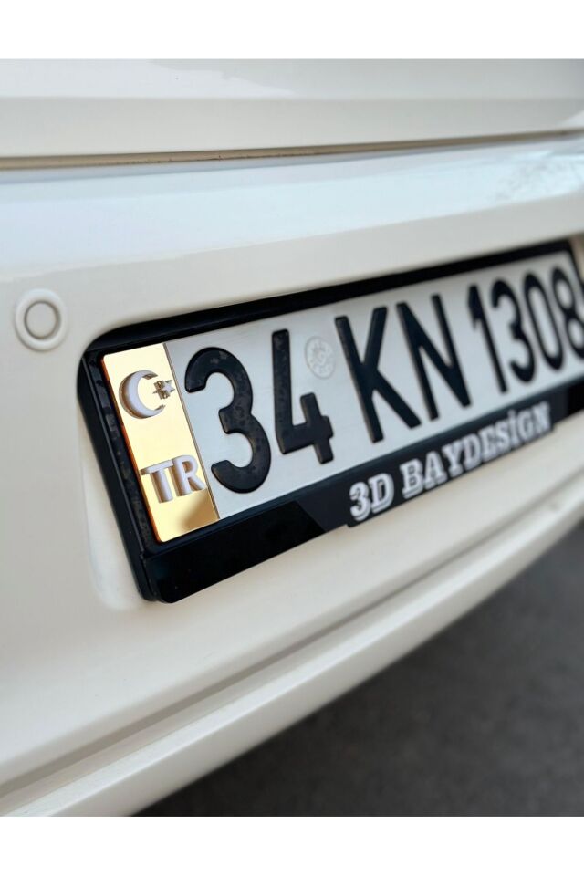 PLEKSİ PLAKA TR GOLD ÜZERİNE BEYAZ KAPARTMALI 2 ADET KENDİNDEN YAPIŞKANLI