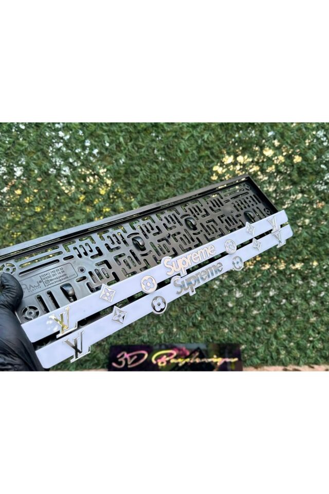 Supreme Beyaz krom Pleksi Plakaklık 2 Adet Büyük